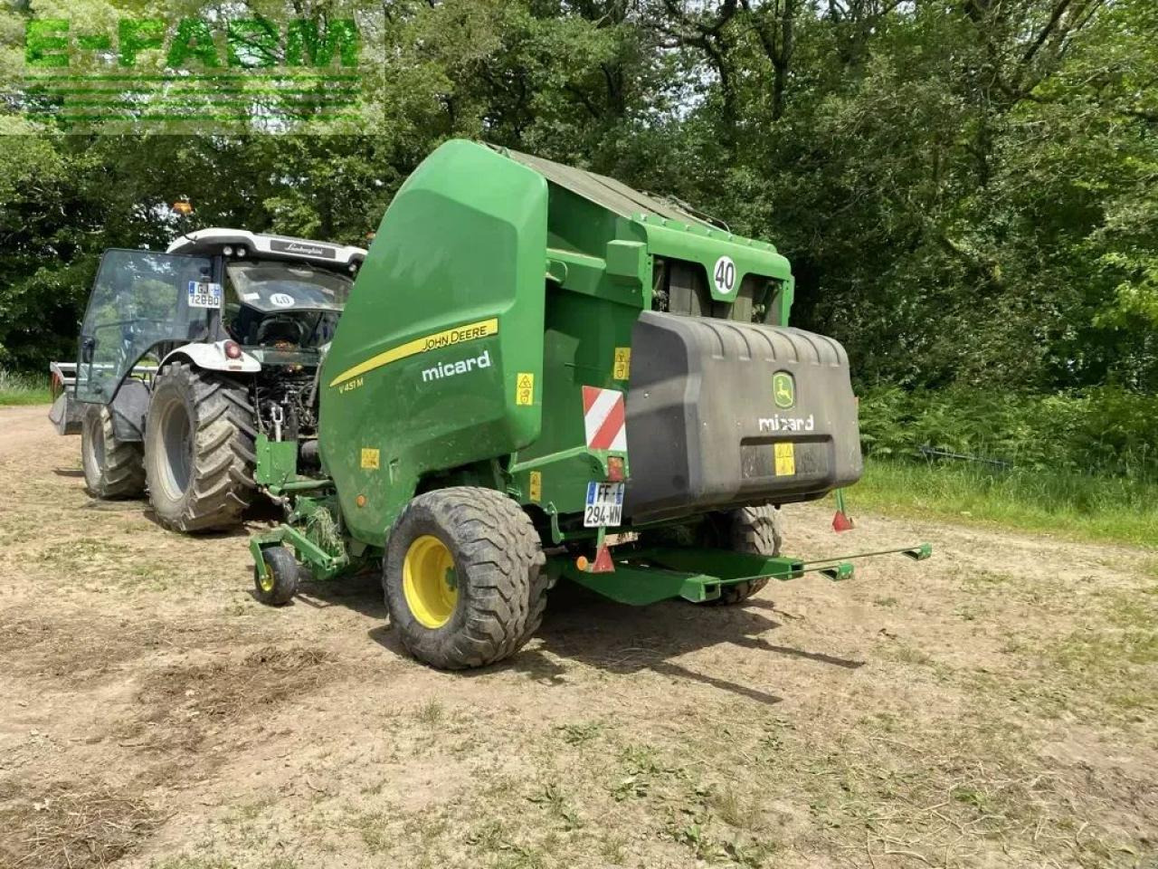 John Deere v 451 m maxicut 13 couteaux - Presse à balles cubiques: photos 4 John Deere v 451 m maxicut 13 couteaux - Presse à balles cubiques: photos 4