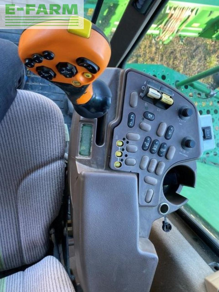 Moissonneuse-batteuse John Deere w650: photos 31