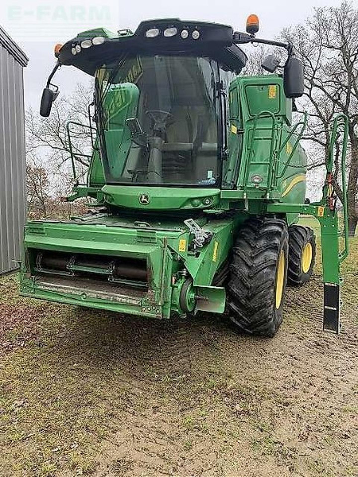 John Deere w660 - Moissonneuse-batteuse: photos 2 John Deere w660 - Moissonneuse-batteuse: photos 2