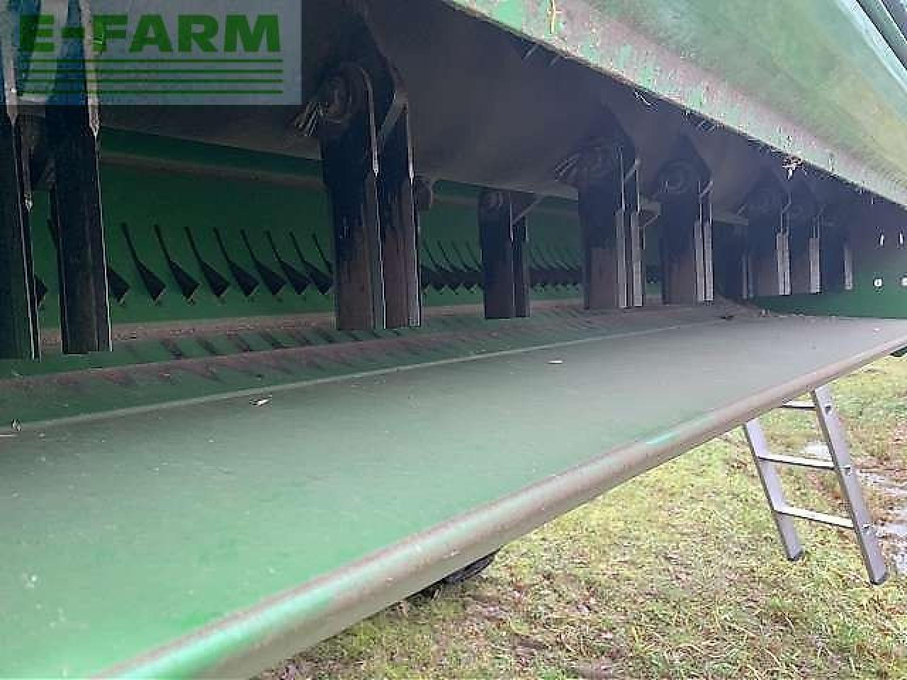 John Deere w660 - Moissonneuse-batteuse: photos 4 John Deere w660 - Moissonneuse-batteuse: photos 4