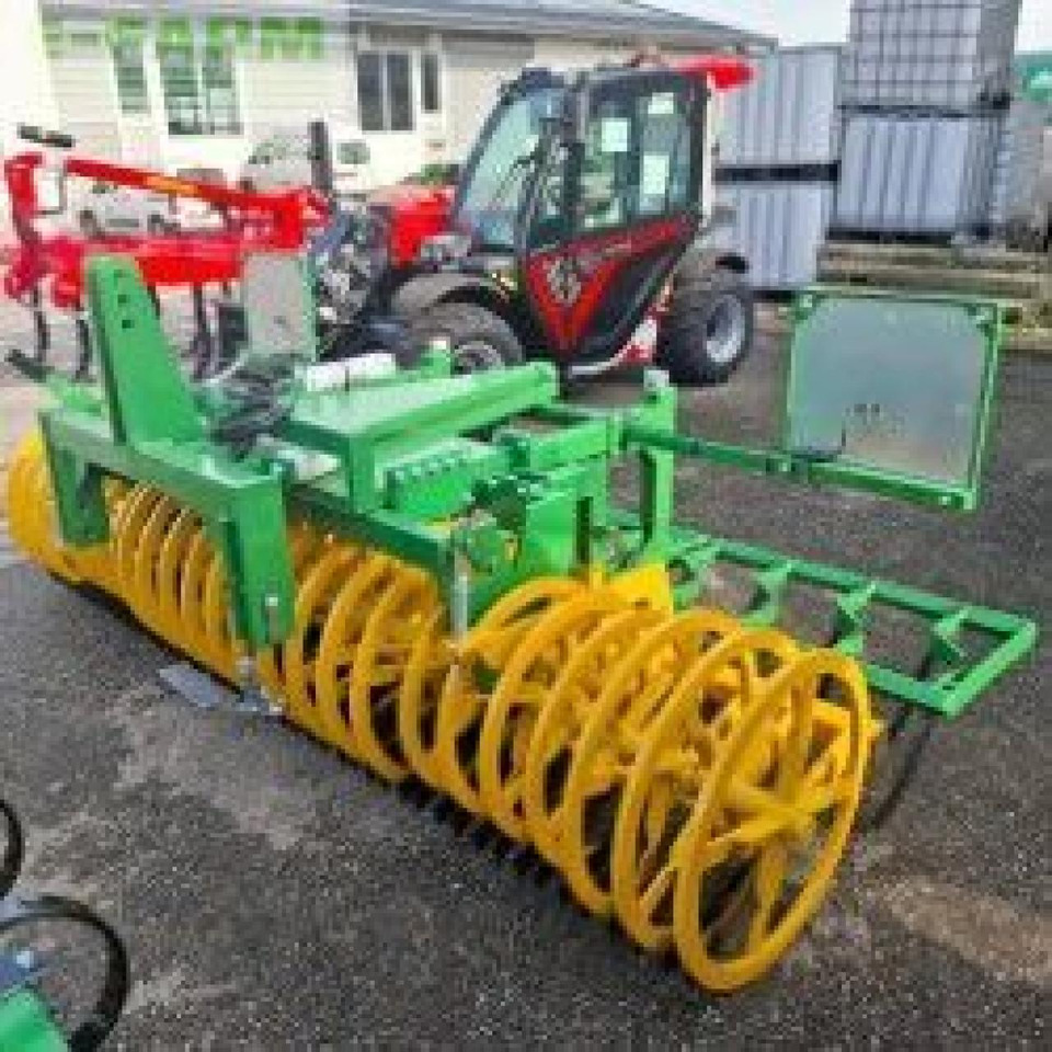 Kerner Frontpacker mit Messeregge - Cover crop: photos 1 Kerner Frontpacker mit Messeregge - Cover crop: photos 1