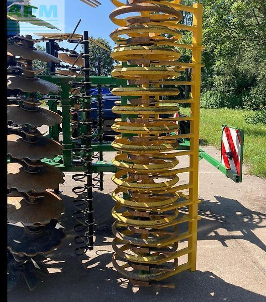 Kerner helix h 450 - Cover crop: photos 5 Kerner helix h 450 - Cover crop: photos 5