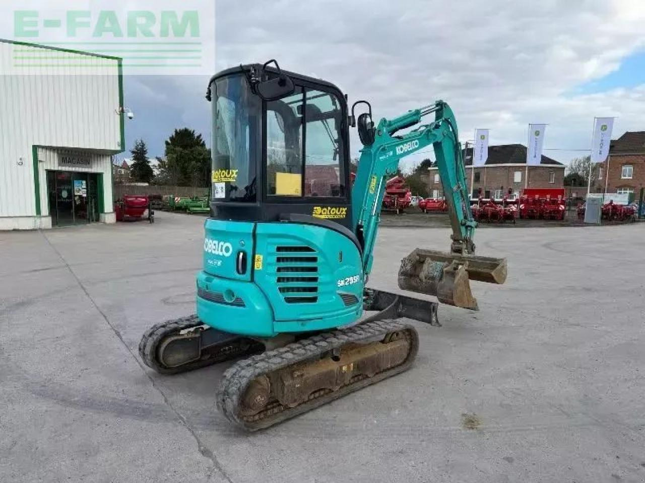 Kobelco sk 25 sr-6e - Mini pelle: photos 4 Kobelco sk 25 sr-6e - Mini pelle: photos 4