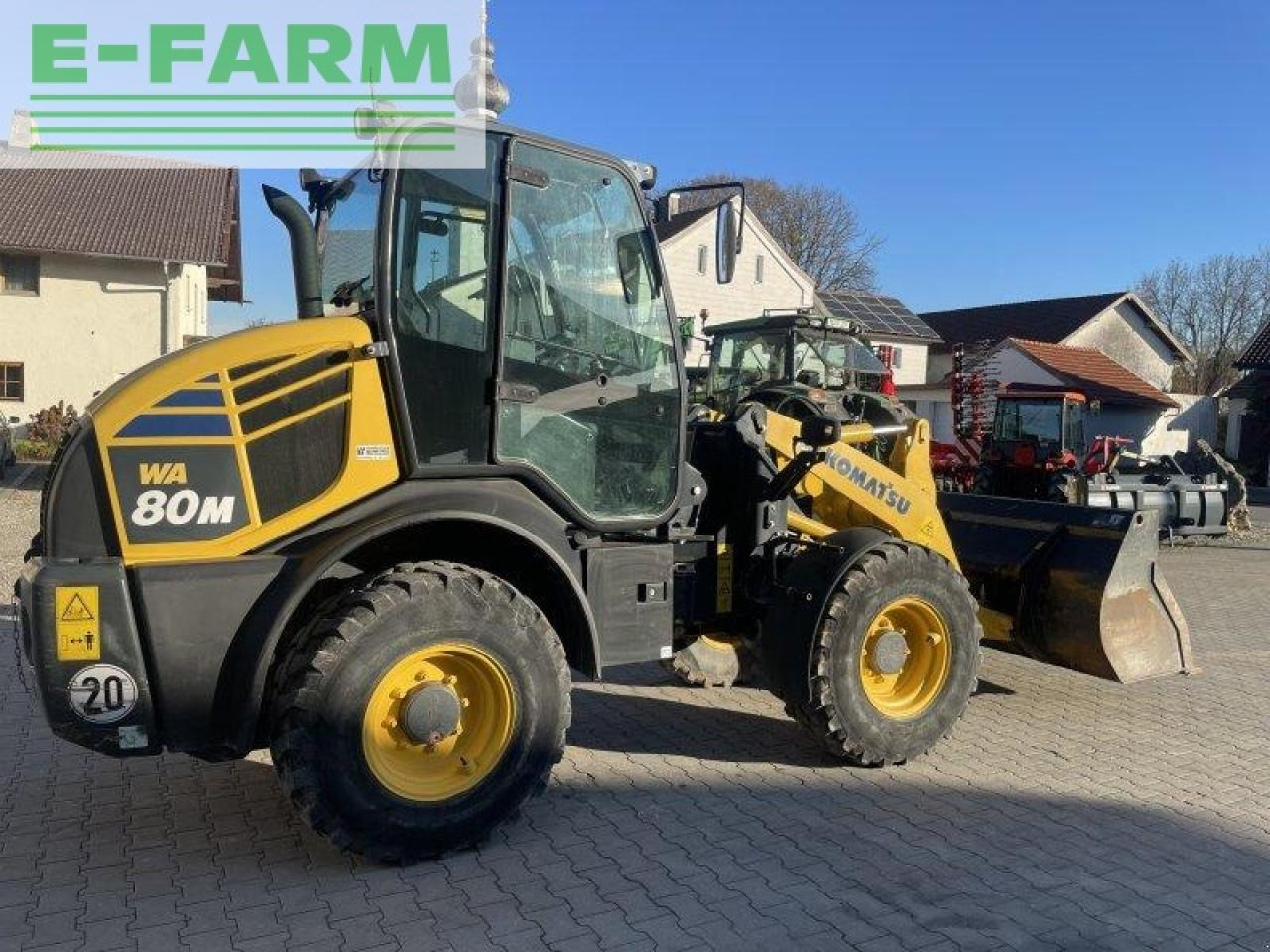 Mini pelle Komatsu wa 80m-7: photos 9