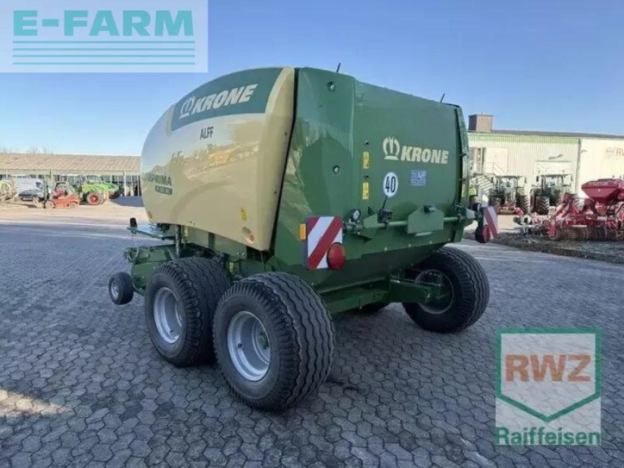 Krone comprima f125 xc - Presse à balles cubiques: photos 3 Krone comprima f125 xc - Presse à balles cubiques: photos 3