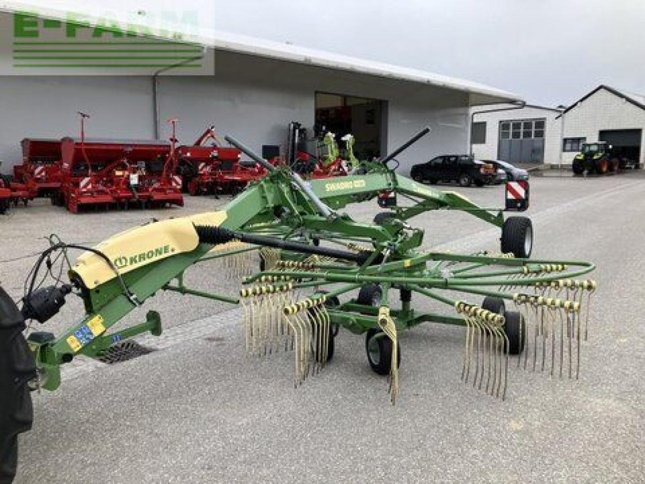 Krone swadro ts 680 - Faneuse: photos 1 Krone swadro ts 680 - Faneuse: photos 1