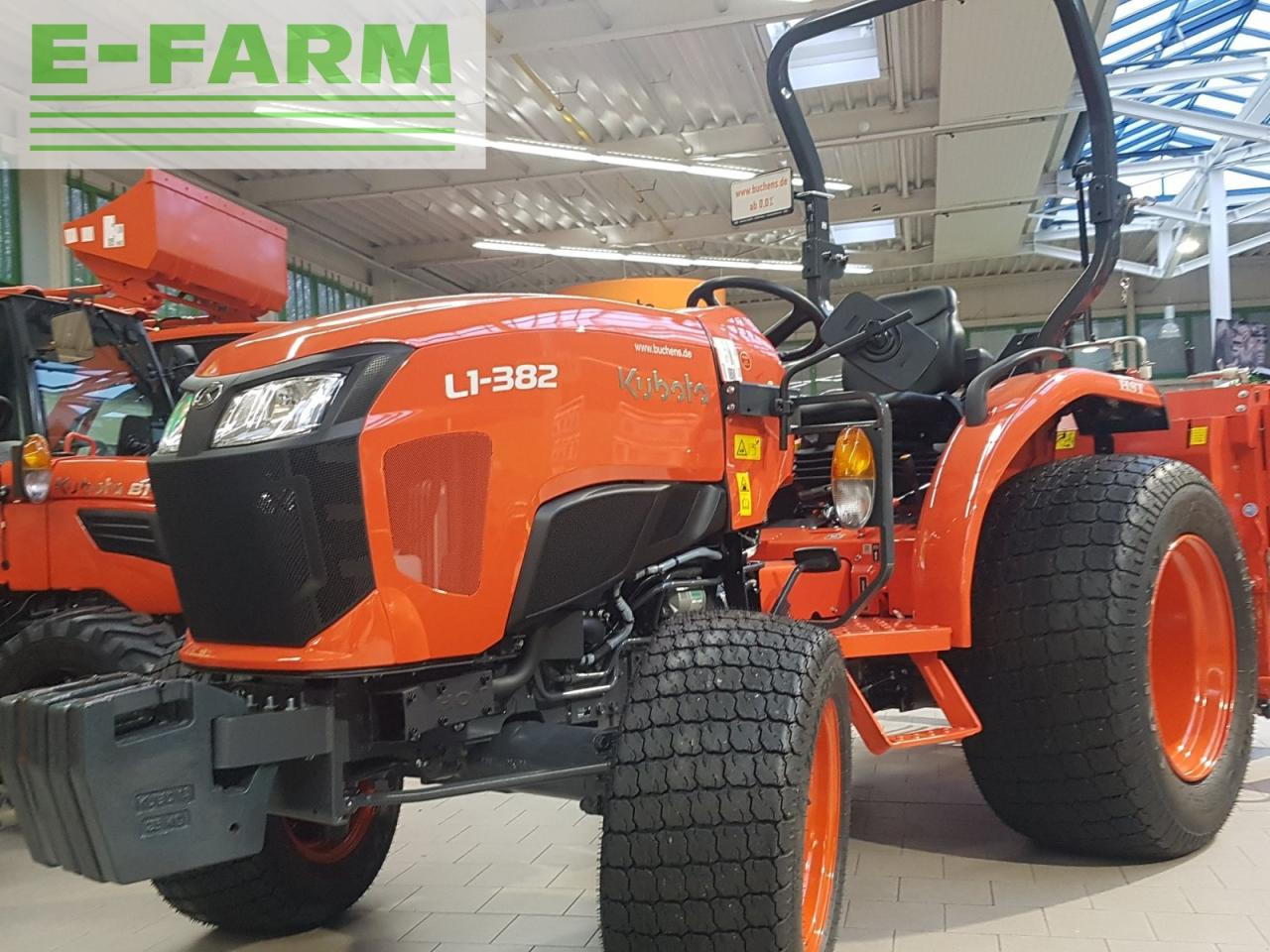 Kubota l1-382 - Tracteur agricole: photos 3 Kubota l1-382 - Tracteur agricole: photos 3