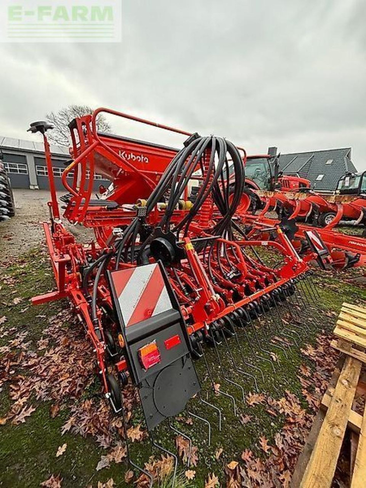 Kubota sd2301 mp - Semoir: photos 2 Kubota sd2301 mp - Semoir: photos 2