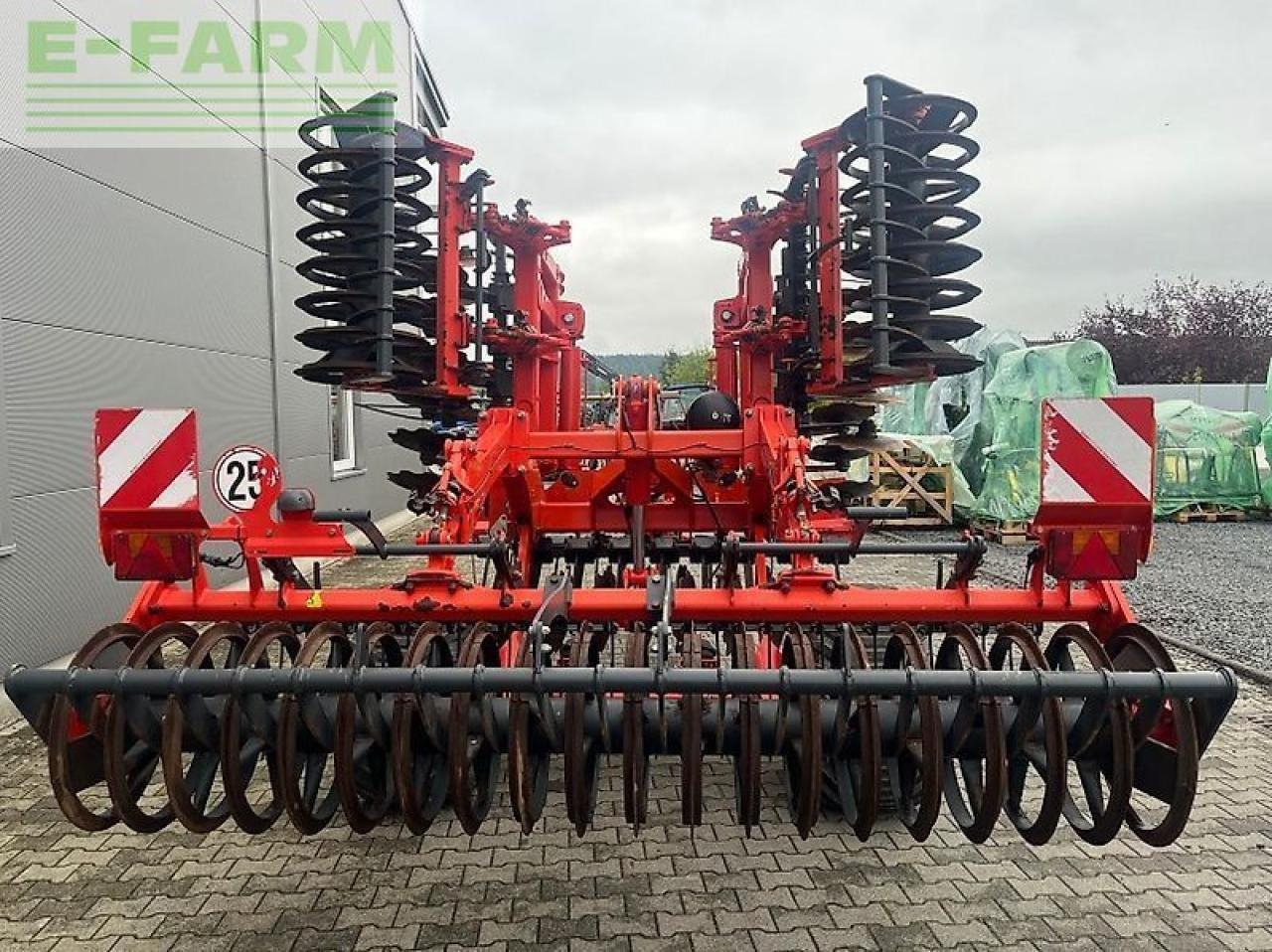 Kuhn optimer 5003 + - Cover crop: photos 5 Kuhn optimer 5003 + - Cover crop: photos 5