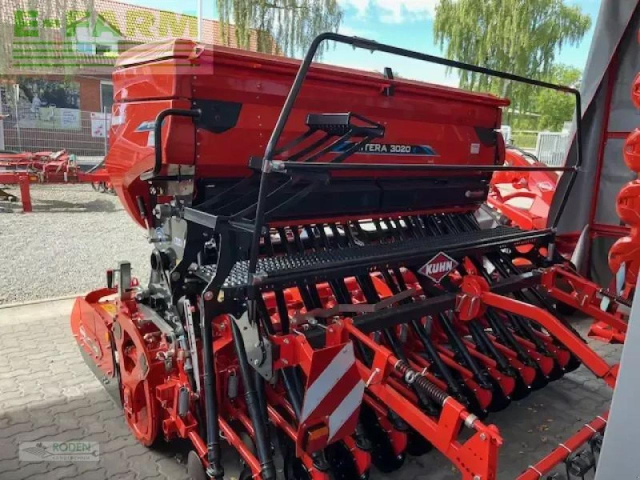 Kuhn sitera 3020-24e - Combiné de semis: photos 3 Kuhn sitera 3020-24e - Combiné de semis: photos 3