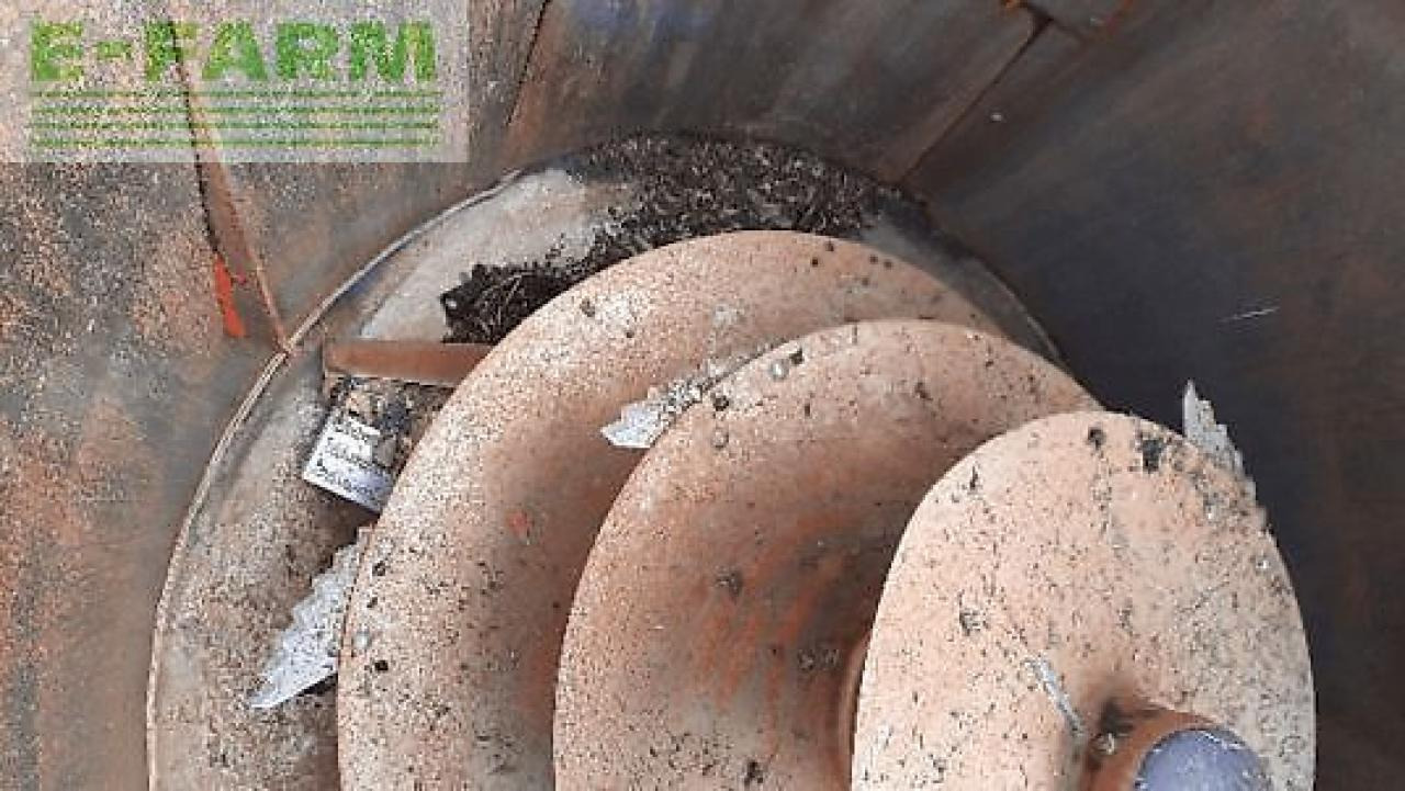 Kuhn spv14 - Matériel d'élevage: photos 4 Kuhn spv14 - Matériel d'élevage: photos 4