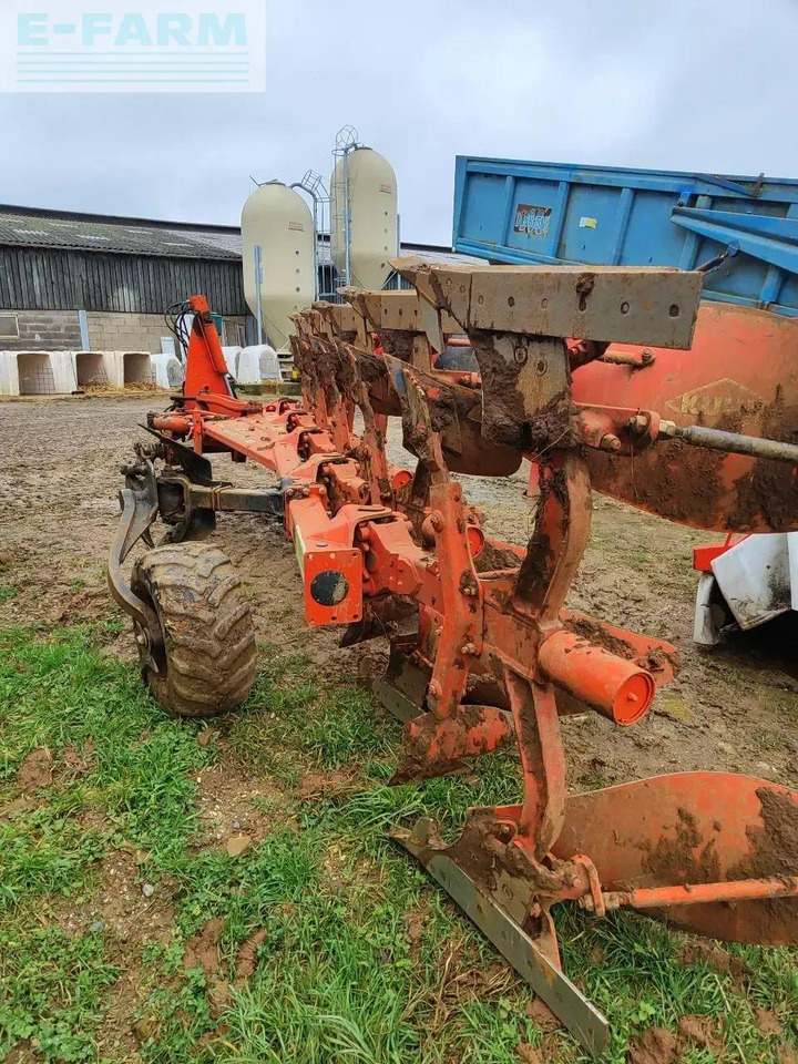 Kuhn vari-master 123 - Charrue: photos 4 Kuhn vari-master 123 - Charrue: photos 4