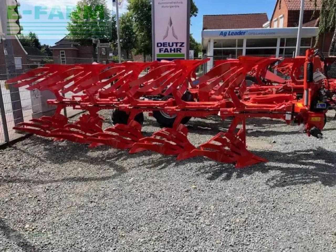 Kuhn vari master 153 4e+1 - Charrue: photos 1 Kuhn vari master 153 4e+1 - Charrue: photos 1
