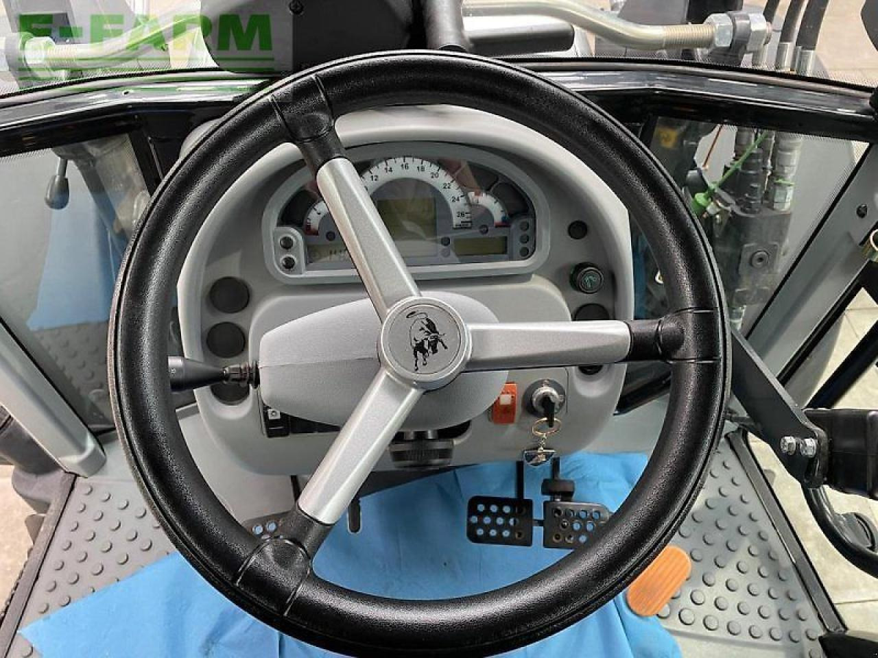 Tracteur agricole Lamborghini r 2.70 target dt: photos 13