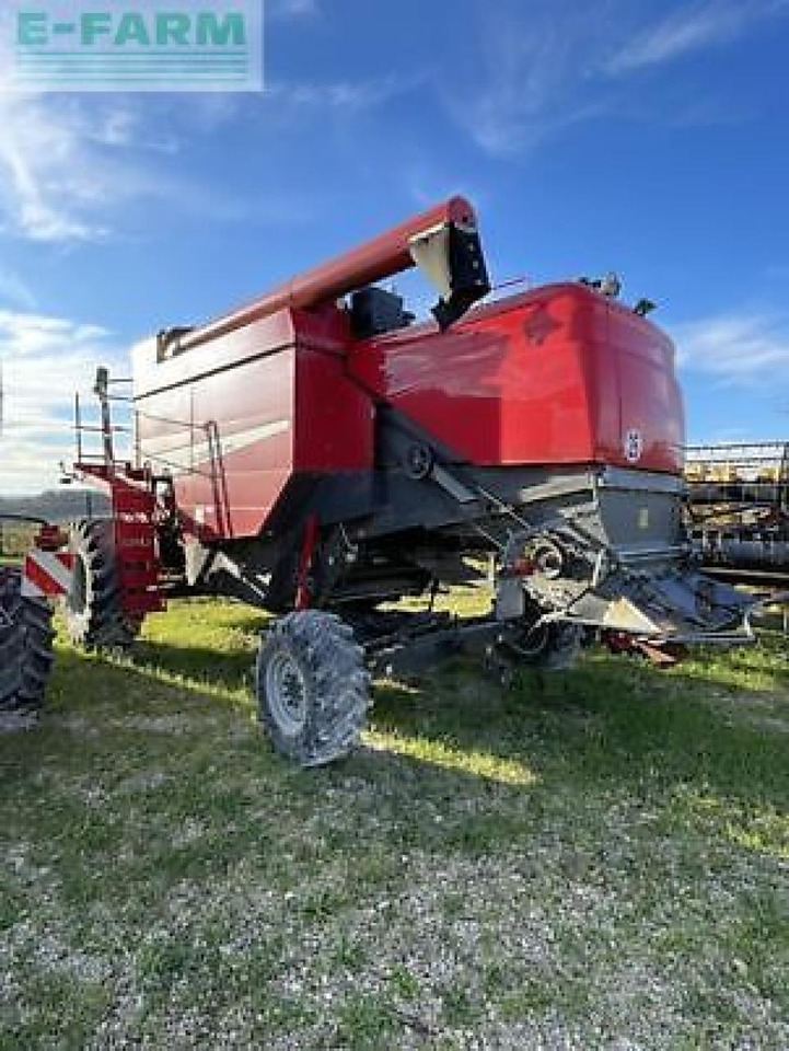 Laverda al quattro tecno - Moissonneuse-batteuse: photos 2 Laverda al quattro tecno - Moissonneuse-batteuse: photos 2