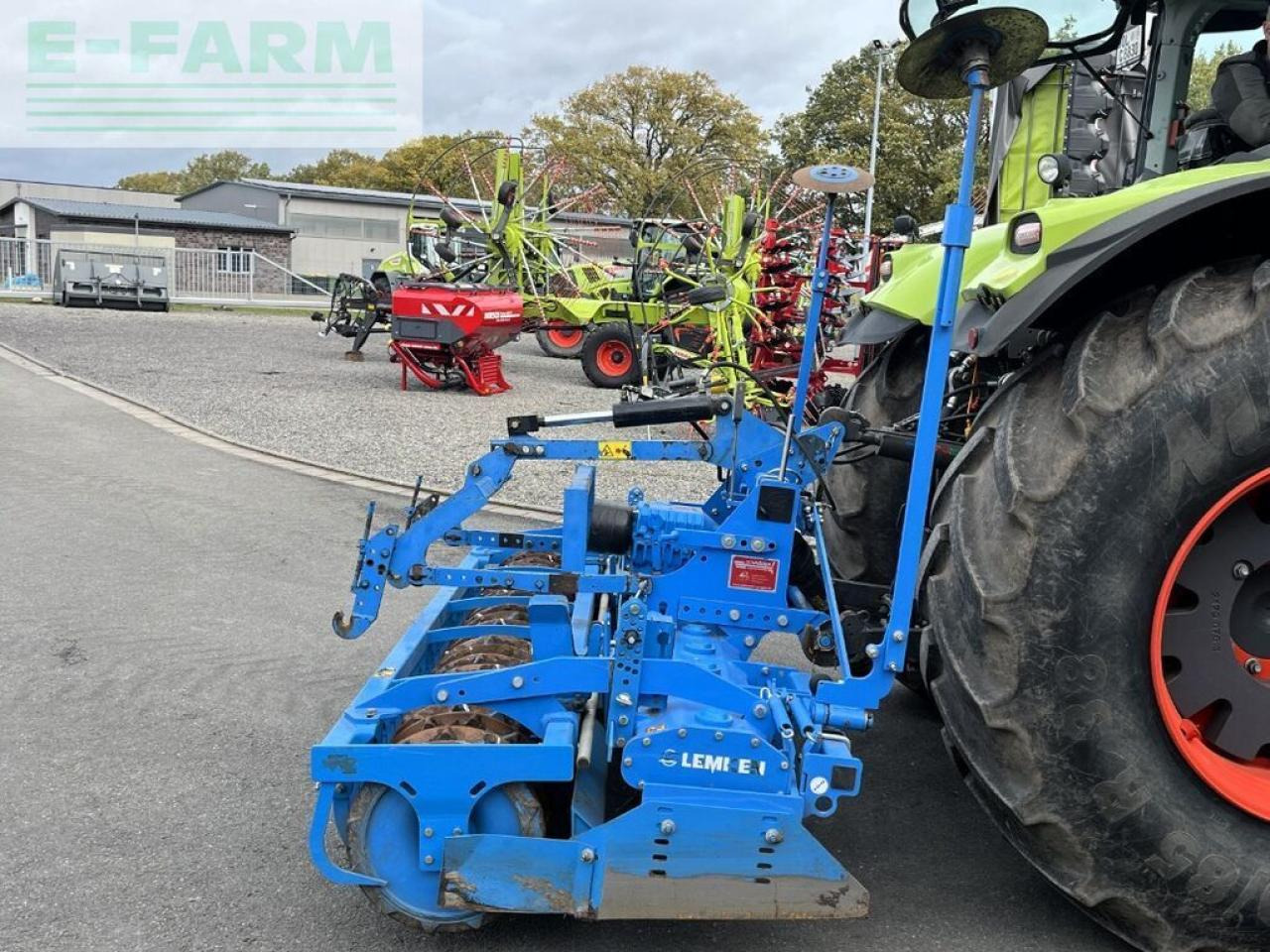 Lemken zirkon 8 / 300, kreiselegge, hydr. hitch - Cover crop: photos 4 Lemken zirkon 8 / 300, kreiselegge, hydr. hitch - Cover crop: photos 4