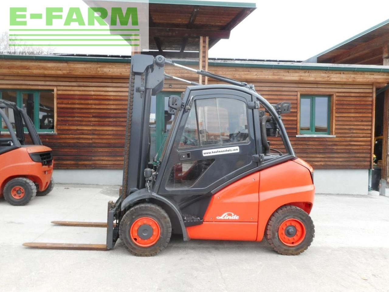 Linde h40d mit vollkabine + rußfilter + seitenschieber - Chariot élévateur: photos 1 Linde h40d mit vollkabine + rußfilter + seitenschieber - Chariot élévateur: photos 1