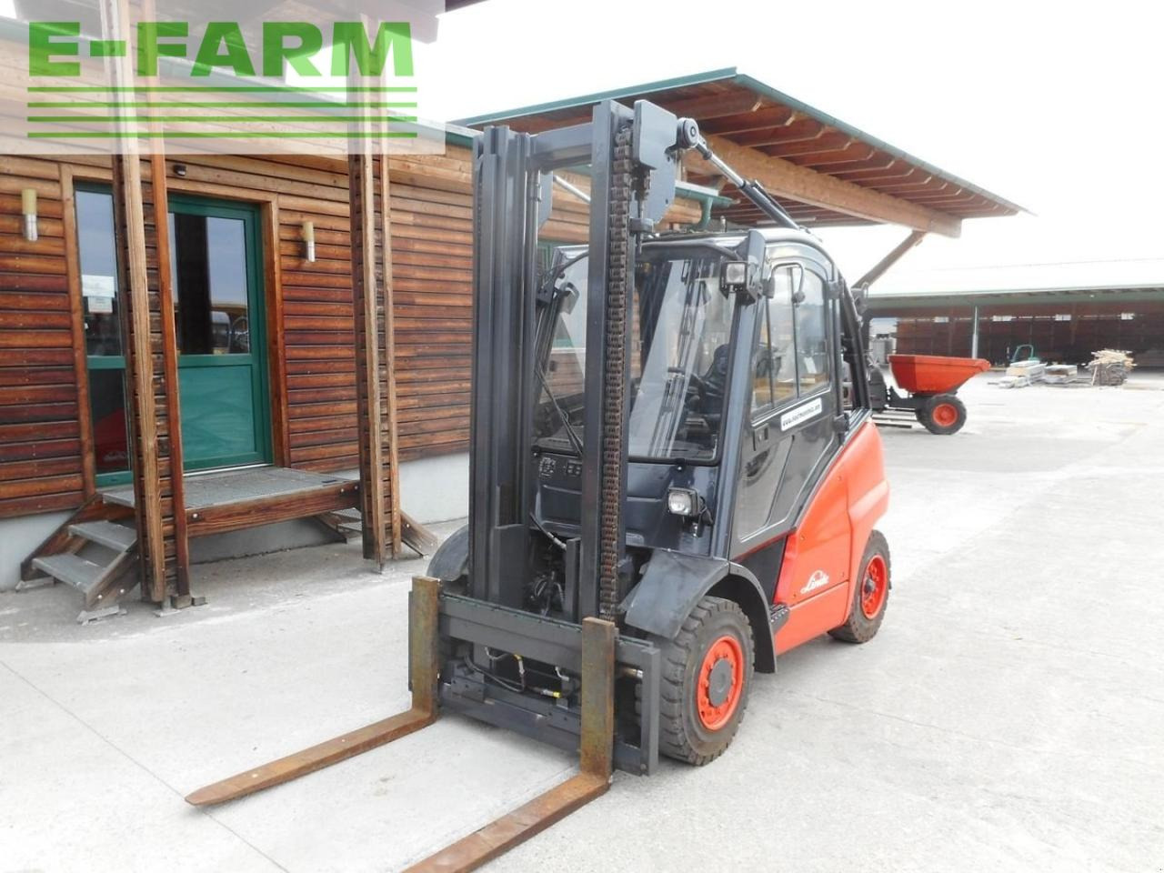 Linde h40d mit vollkabine + rußfilter + seitenschieber - Chariot élévateur: photos 2 Linde h40d mit vollkabine + rußfilter + seitenschieber - Chariot élévateur: photos 2
