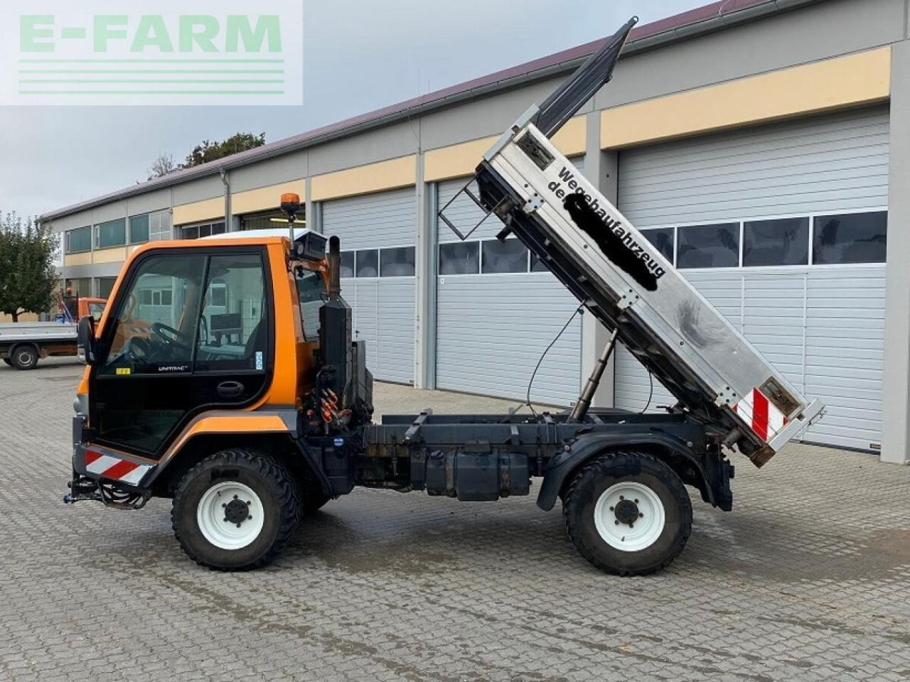 Lindner unitrac 112l drive - Tracteur agricole: photos 1 Lindner unitrac 112l drive - Tracteur agricole: photos 1
