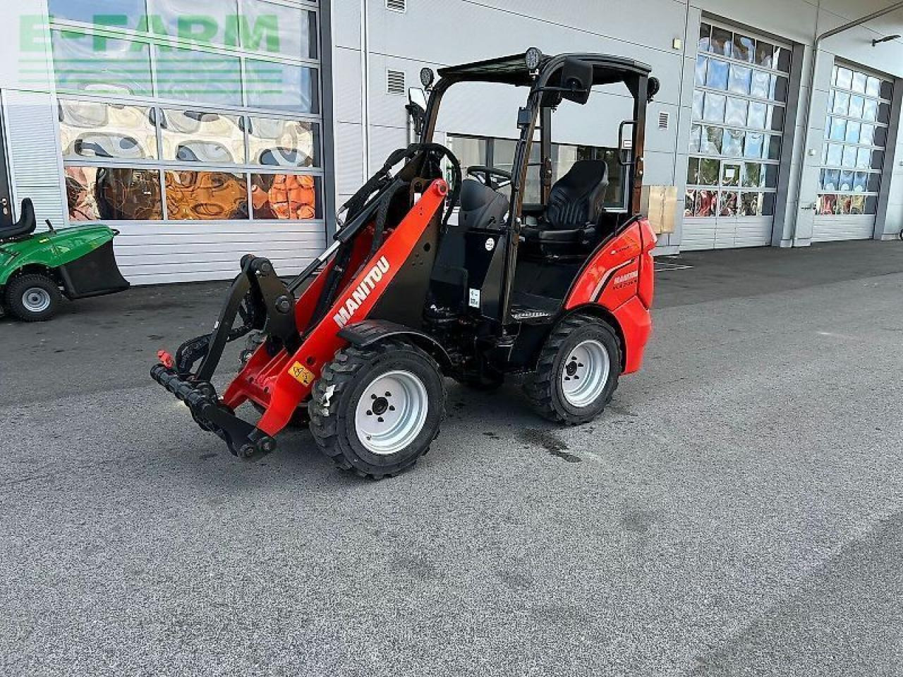 Manitou hoflader mla 2-25 - Mini pelle: photos 1 Manitou hoflader mla 2-25 - Mini pelle: photos 1