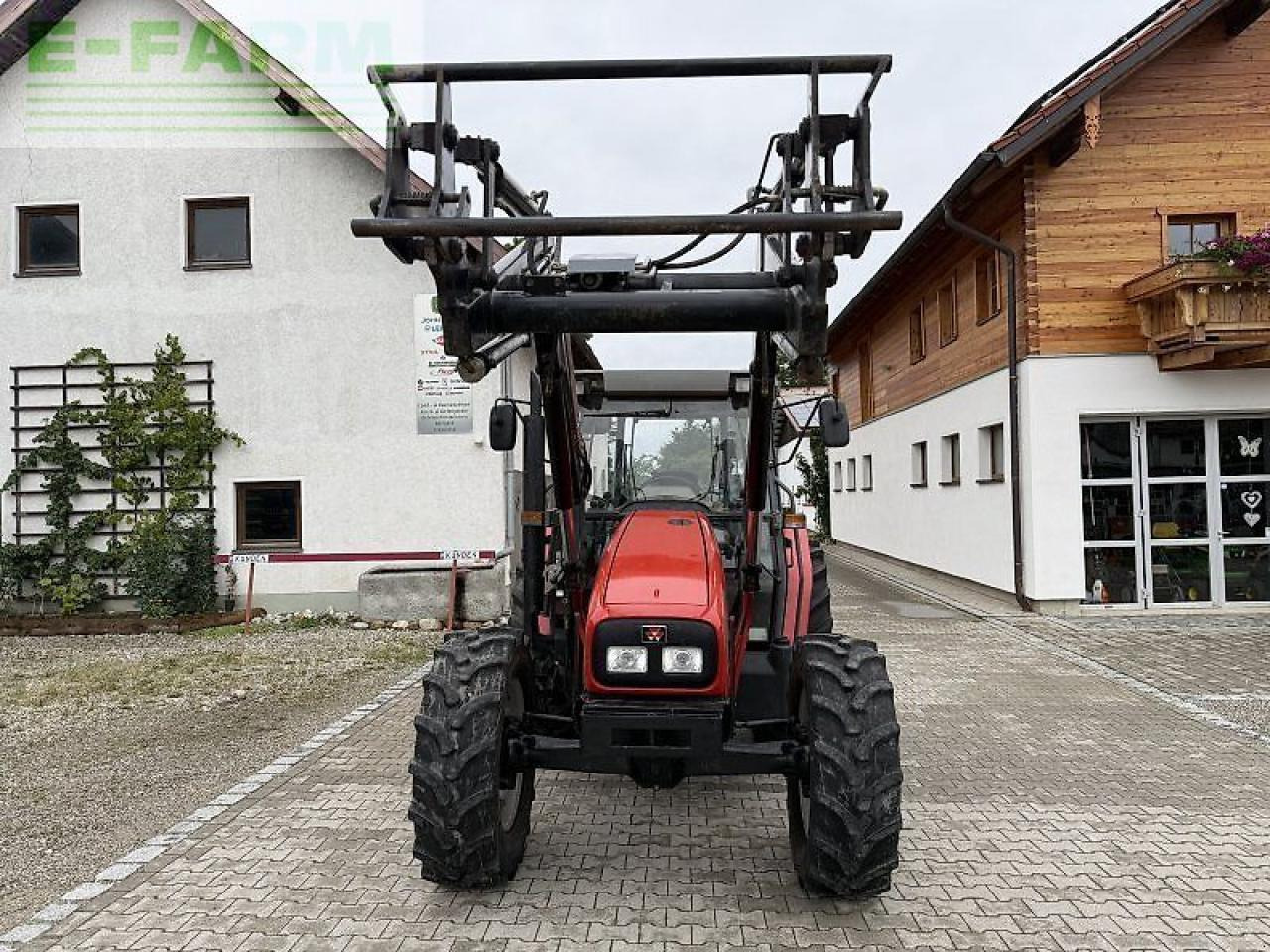 Massey Ferguson 4345 - Tracteur agricole: photos 4 Massey Ferguson 4345 - Tracteur agricole: photos 4