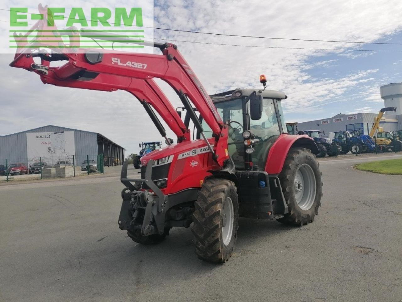 Massey Ferguson 6713 s - Tracteur agricole: photos 1 Massey Ferguson 6713 s - Tracteur agricole: photos 1