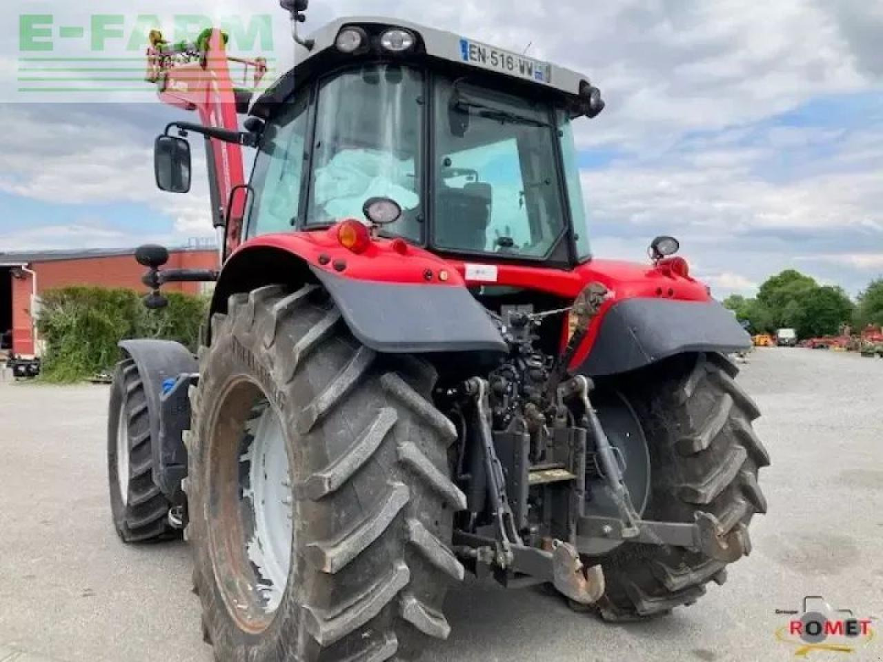 Massey Ferguson 6713 s d6 ef - Tracteur agricole: photos 4 Massey Ferguson 6713 s d6 ef - Tracteur agricole: photos 4