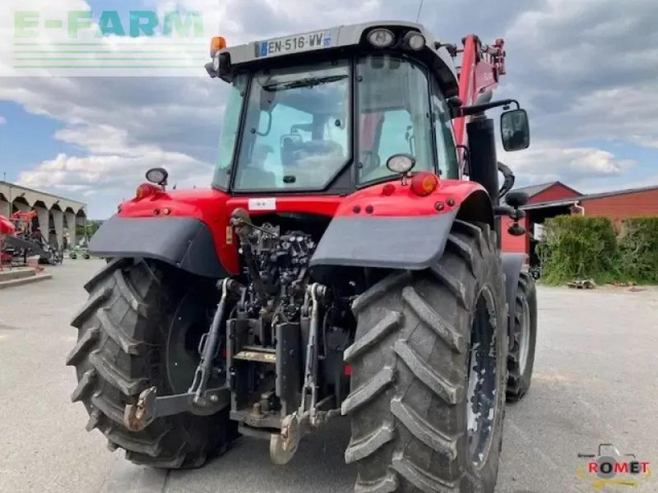 Massey Ferguson 6713 s d6 ef - Tracteur agricole: photos 3 Massey Ferguson 6713 s d6 ef - Tracteur agricole: photos 3