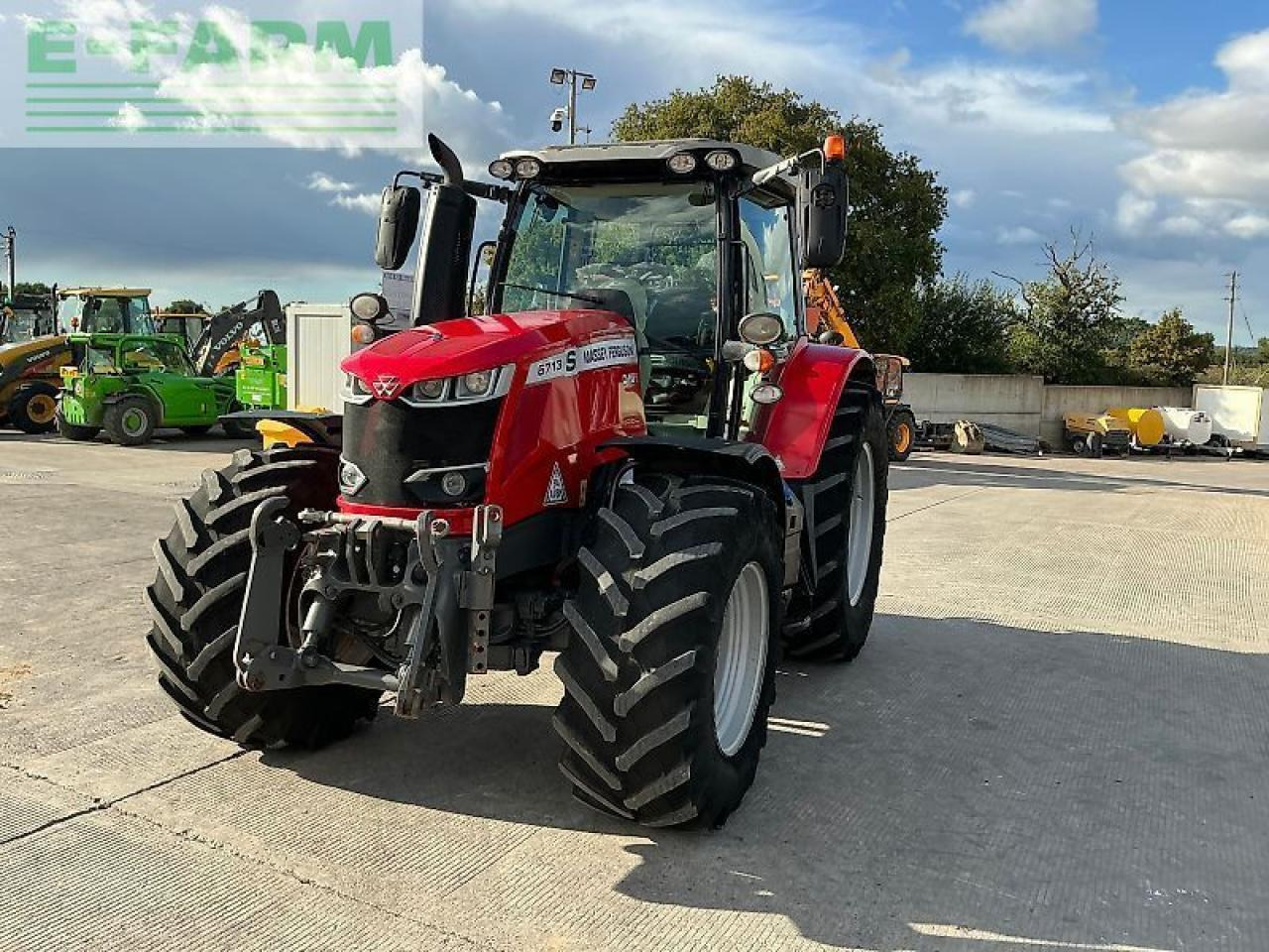 Tracteur agricole Massey Ferguson 6713s dyna6 tractor (st24311): photos 14 Tracteur agricole Massey Ferguson 6713s dyna6 tractor (st24311): photos 14