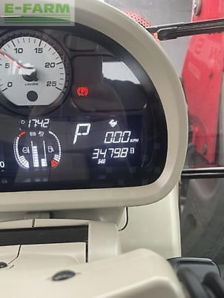 Massey Ferguson 6715s - Tracteur agricole: photos 5 Massey Ferguson 6715s - Tracteur agricole: photos 5