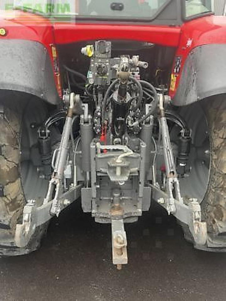 Massey Ferguson 6715s - Tracteur agricole: photos 4 Massey Ferguson 6715s - Tracteur agricole: photos 4