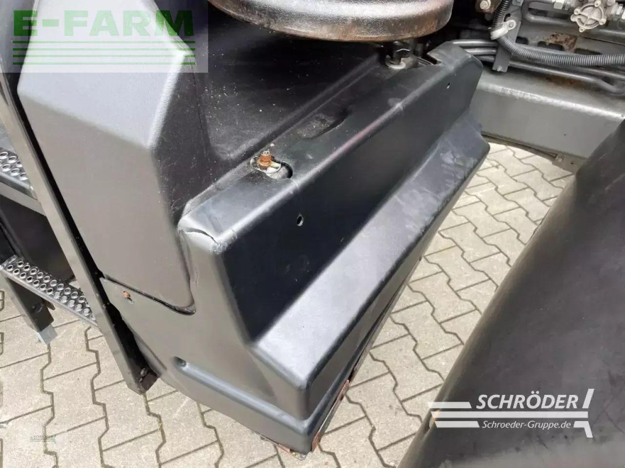 Tracteur agricole Massey Ferguson 7726 dyna-vt exclusive Exclusive: photos 16 Tracteur agricole Massey Ferguson 7726 dyna-vt exclusive Exclusive: photos 16