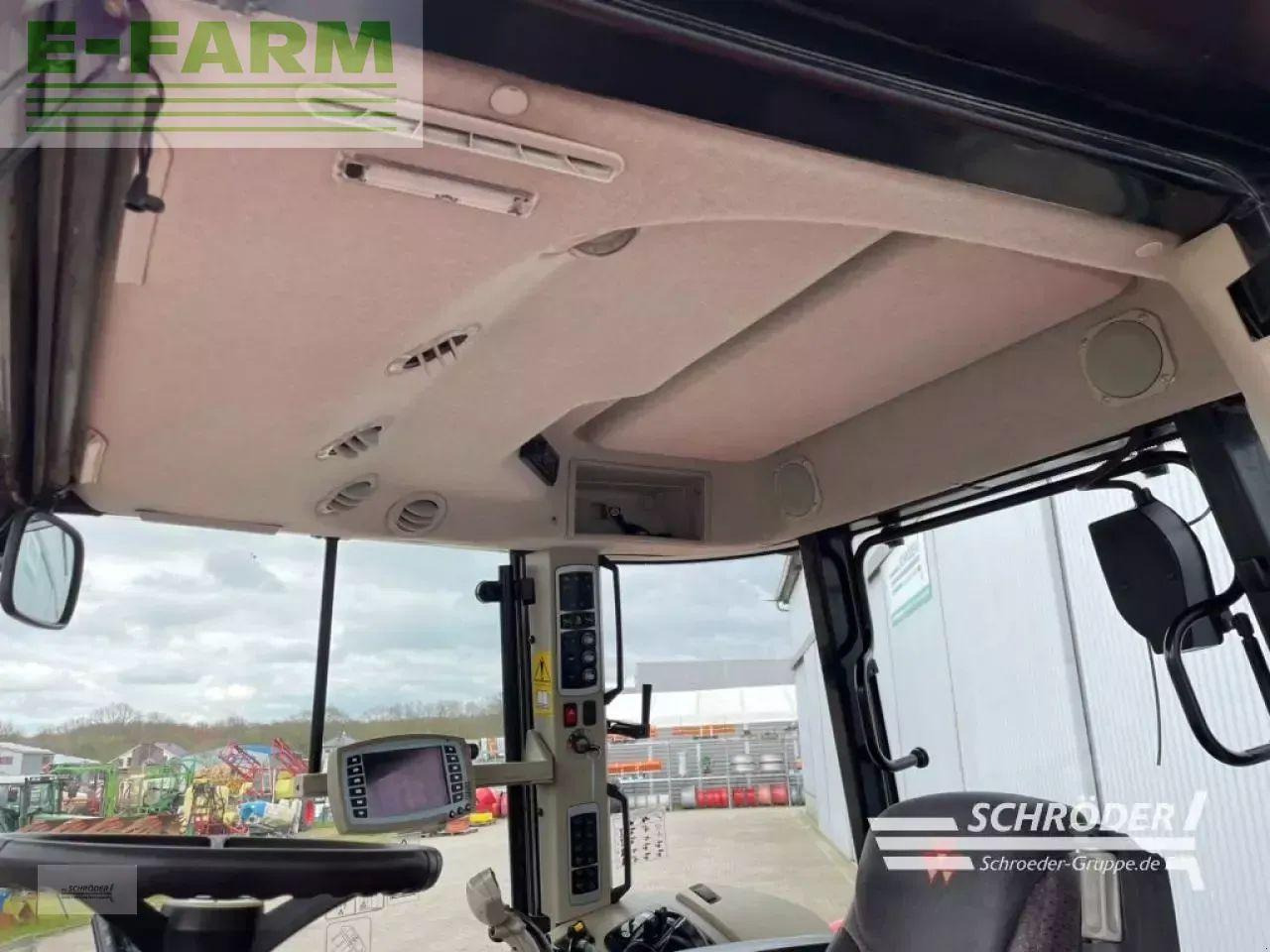 Tracteur agricole Massey Ferguson 7726 dyna-vt exclusive Exclusive: photos 8 Tracteur agricole Massey Ferguson 7726 dyna-vt exclusive Exclusive: photos 8