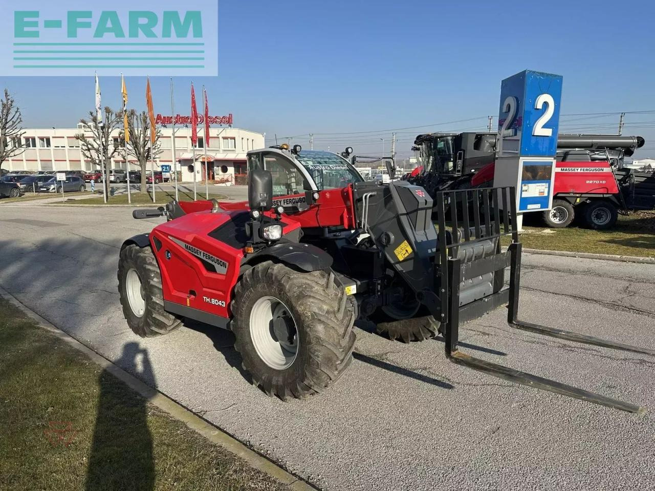 Massey Ferguson massey ferguson th.8043 s5 exclusive - Tracteur agricole: photos 1 Massey Ferguson massey ferguson th.8043 s5 exclusive - Tracteur agricole: photos 1