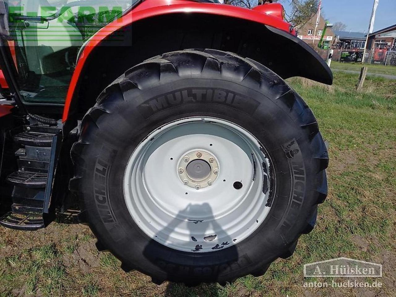 Tracteur agricole Massey Ferguson mf 7718 dyna-vt exclusive Exclusive: photos 11