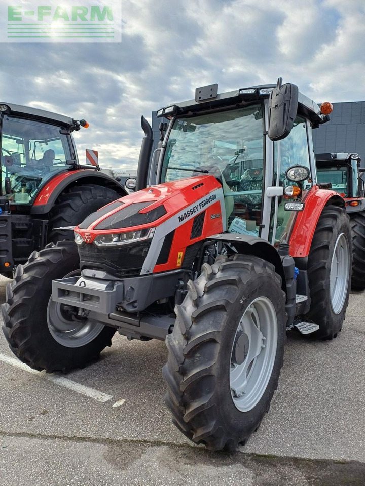 Massey Ferguson mf s5.135 - Tracteur agricole: photos 1 Massey Ferguson mf s5.135 - Tracteur agricole: photos 1