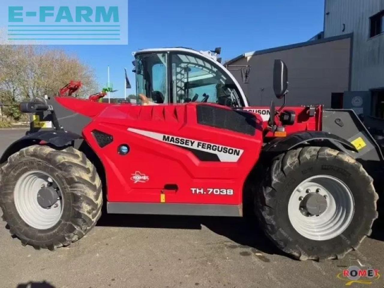 Massey Ferguson th7038 ef - Chariot télescopique: photos 3 Massey Ferguson th7038 ef - Chariot télescopique: photos 3
