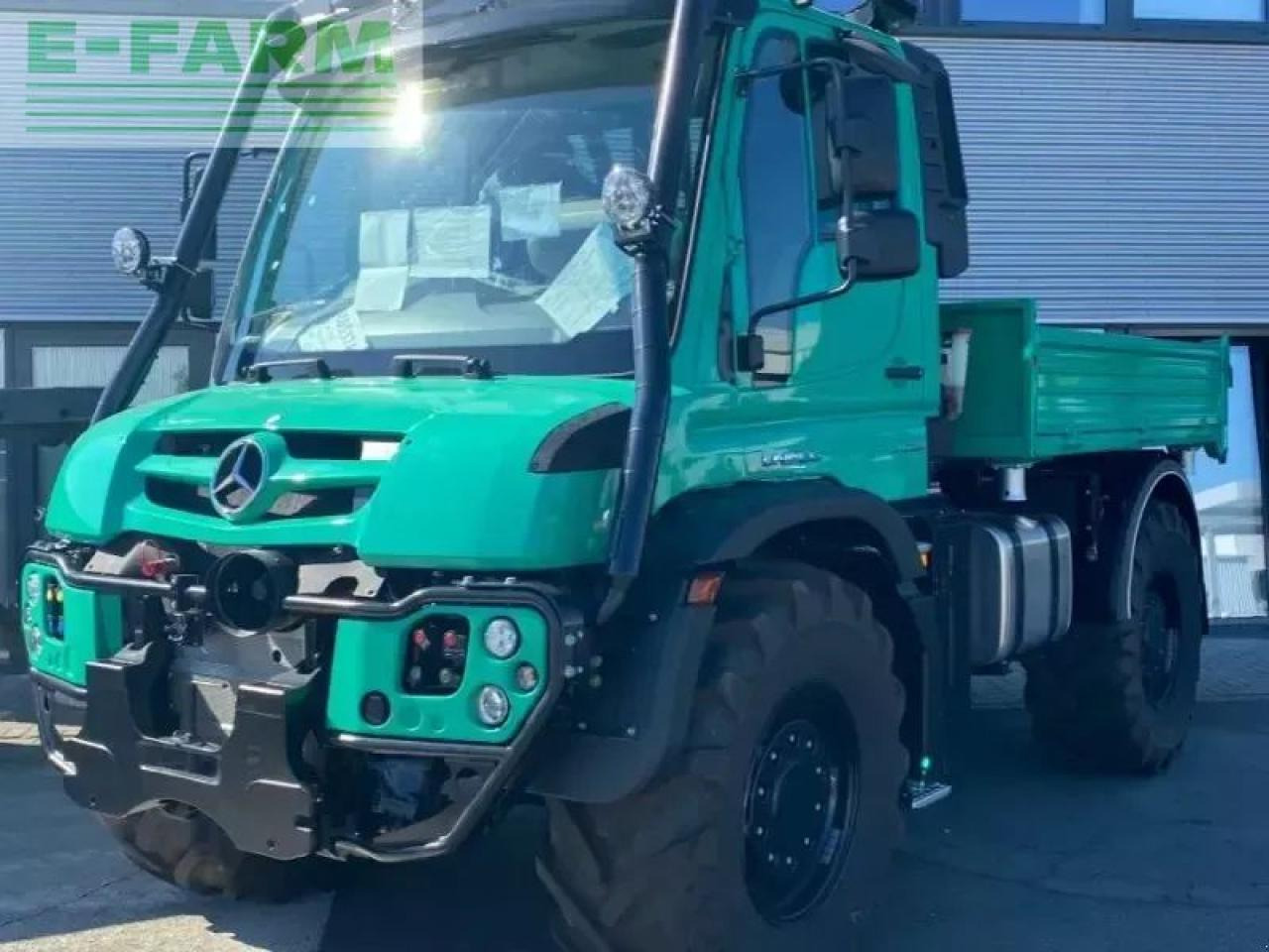 Mercedes-Benz unimog u530 - Tracteur agricole: photos 1 Mercedes-Benz unimog u530 - Tracteur agricole: photos 1
