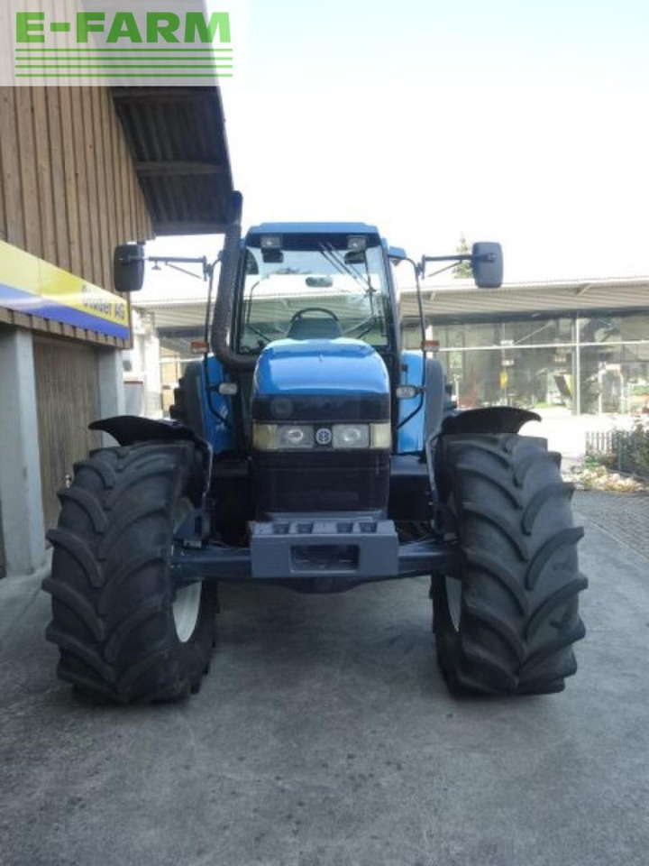 New Holland 8560/m160 - Tracteur agricole: photos 2 New Holland 8560/m160 - Tracteur agricole: photos 2