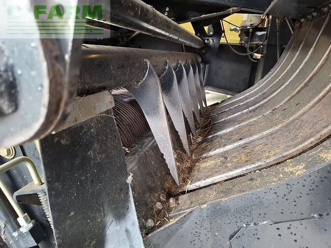 Presse à balles cubiques New Holland bb 9070: photos 11 Presse à balles cubiques New Holland bb 9070: photos 11