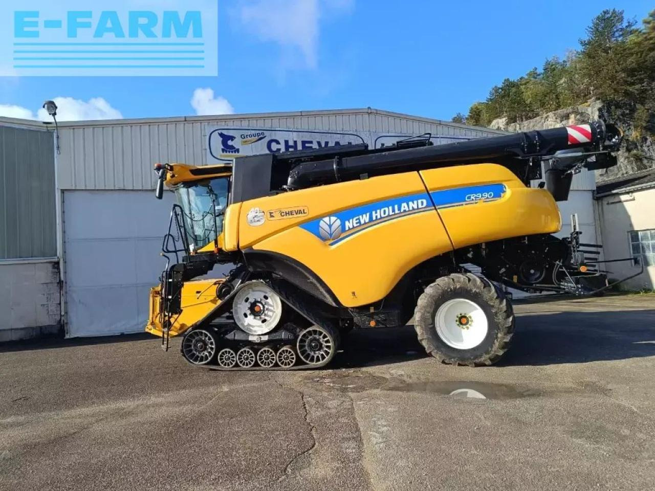 New Holland cr9.90 smart trax - Moissonneuse-batteuse: photos 3 New Holland cr9.90 smart trax - Moissonneuse-batteuse: photos 3