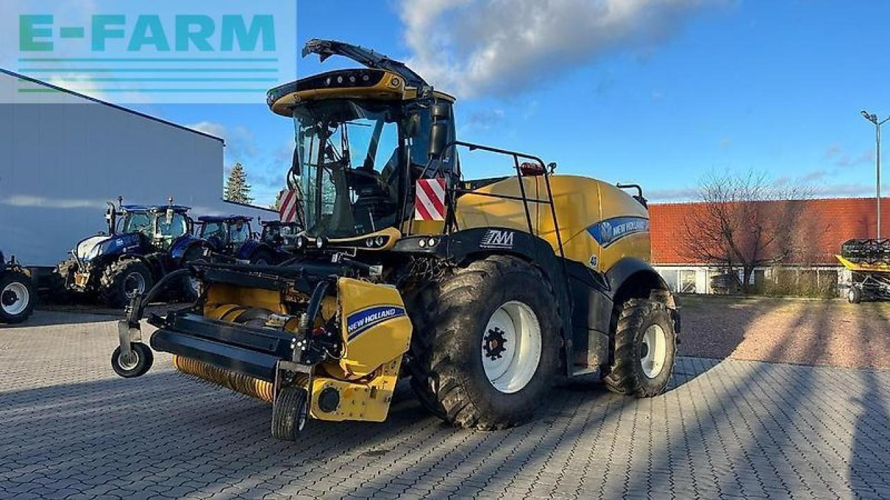 New Holland fr 550 häcksler inkl. pickup + maisgebiss silage - Ensileuse: photos 3 New Holland fr 550 häcksler inkl. pickup + maisgebiss silage - Ensileuse: photos 3