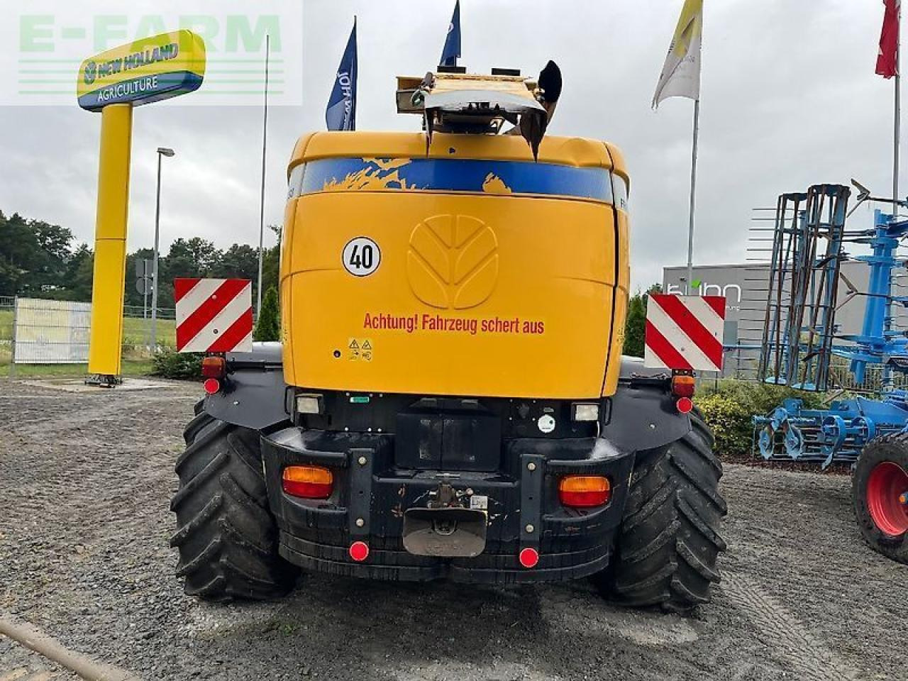 New Holland fr 9050 - Ensileuse: photos 5 New Holland fr 9050 - Ensileuse: photos 5