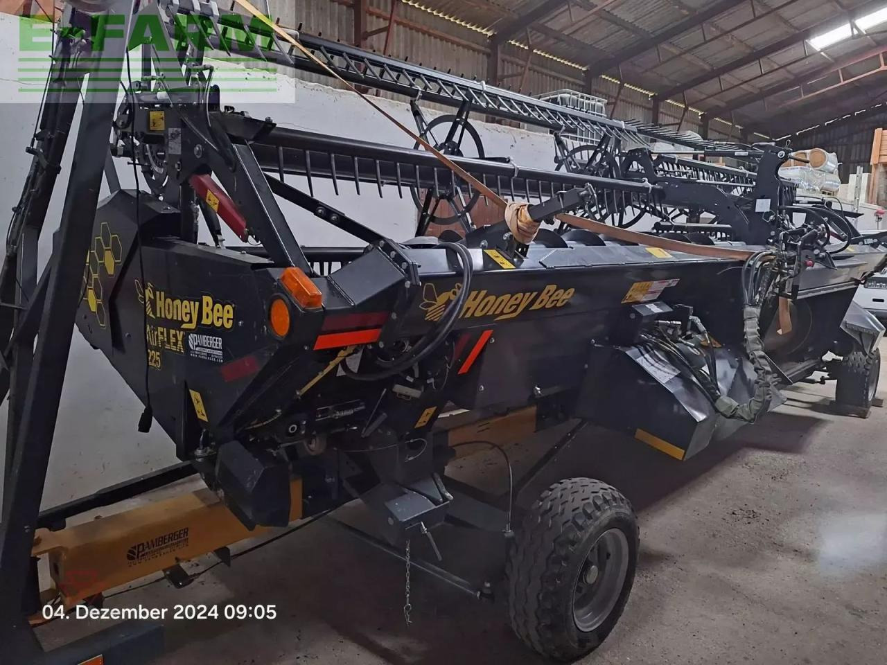 New Holland new holland cr9080 - Moissonneuse-batteuse: photos 5 New Holland new holland cr9080 - Moissonneuse-batteuse: photos 5