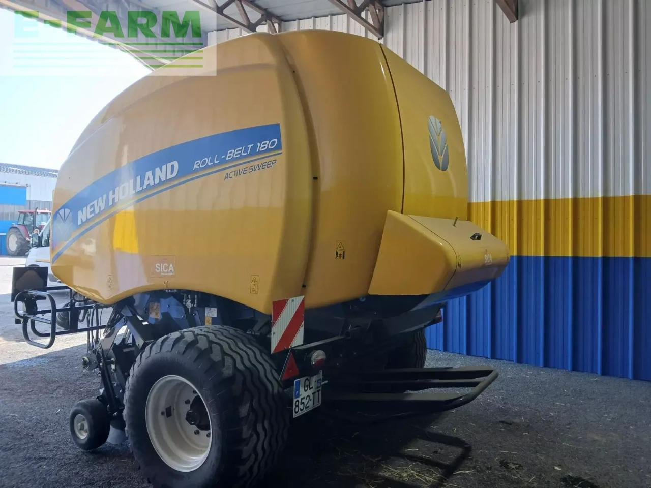 New Holland rb 180 - Presse à balles cubiques: photos 4 New Holland rb 180 - Presse à balles cubiques: photos 4