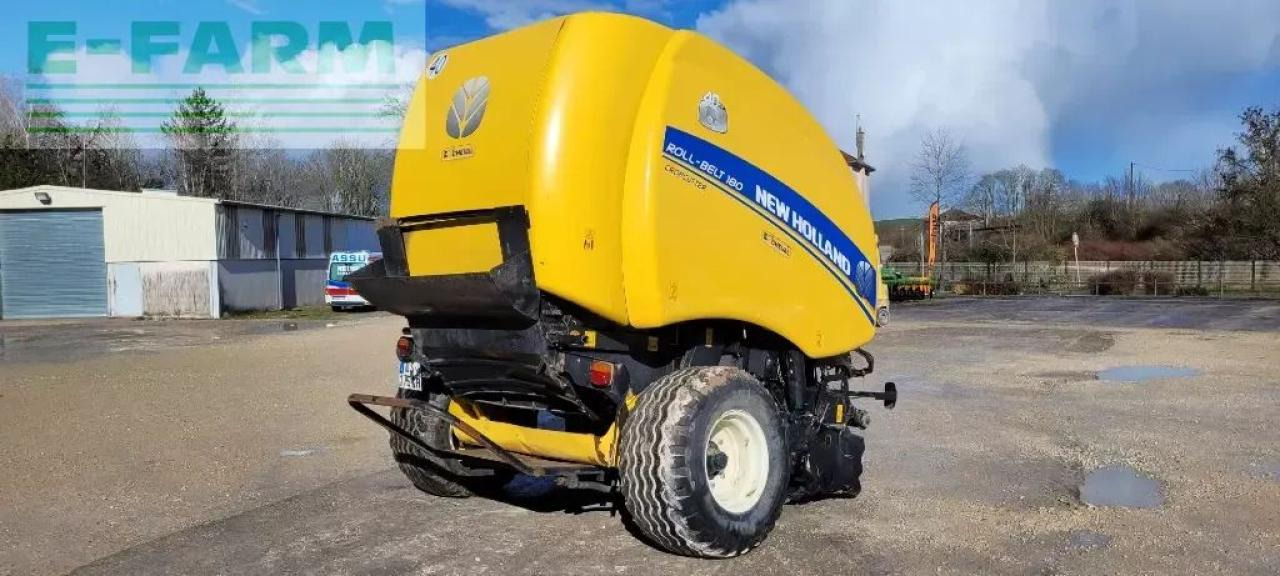 New Holland roll belt 180 cropcutter - Presse à balles cubiques: photos 5 New Holland roll belt 180 cropcutter - Presse à balles cubiques: photos 5