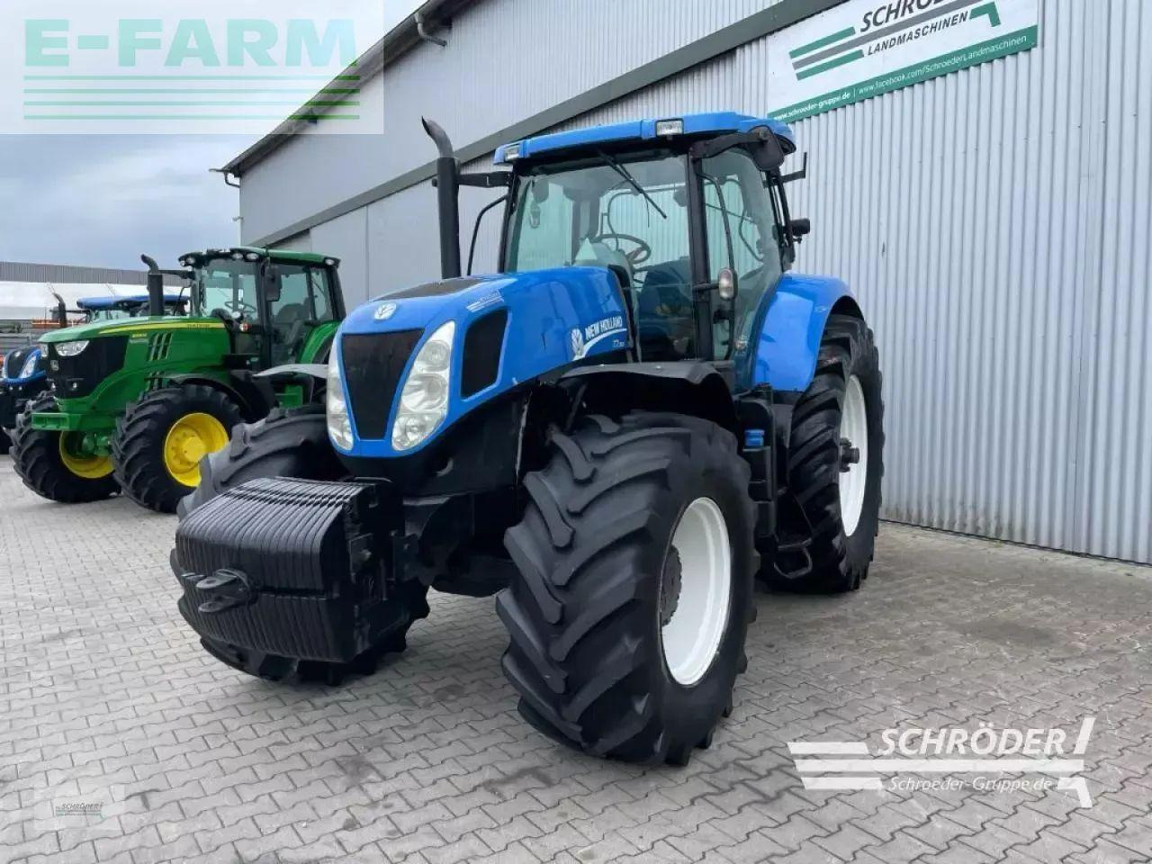 New Holland t 7.250 pc - Tracteur agricole: photos 5 New Holland t 7.250 pc - Tracteur agricole: photos 5