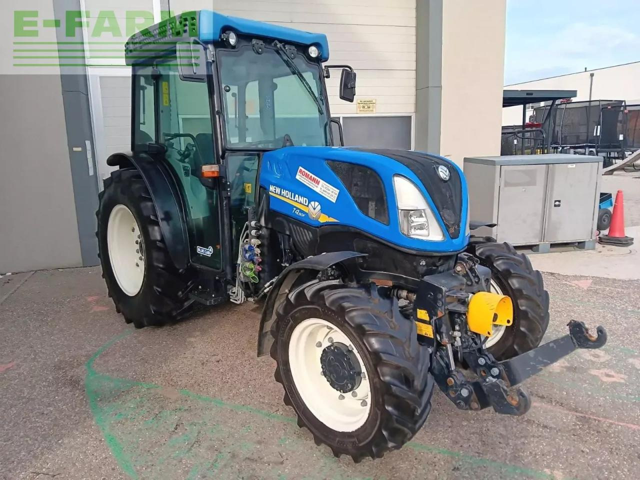 New Holland t4.90 f F - Tracteur agricole: photos 1 New Holland t4.90 f F - Tracteur agricole: photos 1