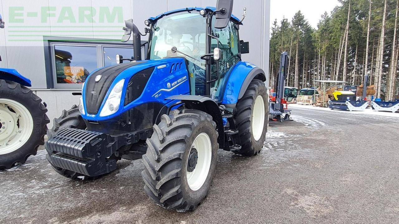 New Holland t5.100 electro command (stufe v) - Tracteur agricole: photos 1 New Holland t5.100 electro command (stufe v) - Tracteur agricole: photos 1