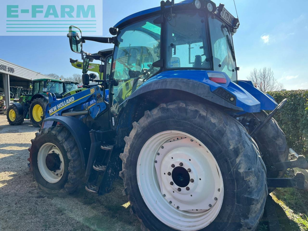 New Holland t5-105 - Tracteur agricole: photos 4 New Holland t5-105 - Tracteur agricole: photos 4